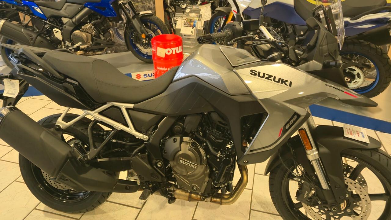 Suzuki V Strom DL 800 DL 800 DE RUOTE A RAGGI