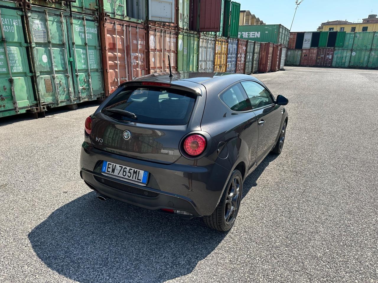 Alfa Romeo MiTo 1.3 JTDm 85 CV QV LINE