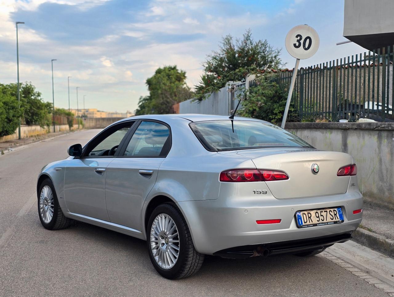 ALFA 159 DISTINCTIVE 1.9 M-JET 150CV DA VETRINA