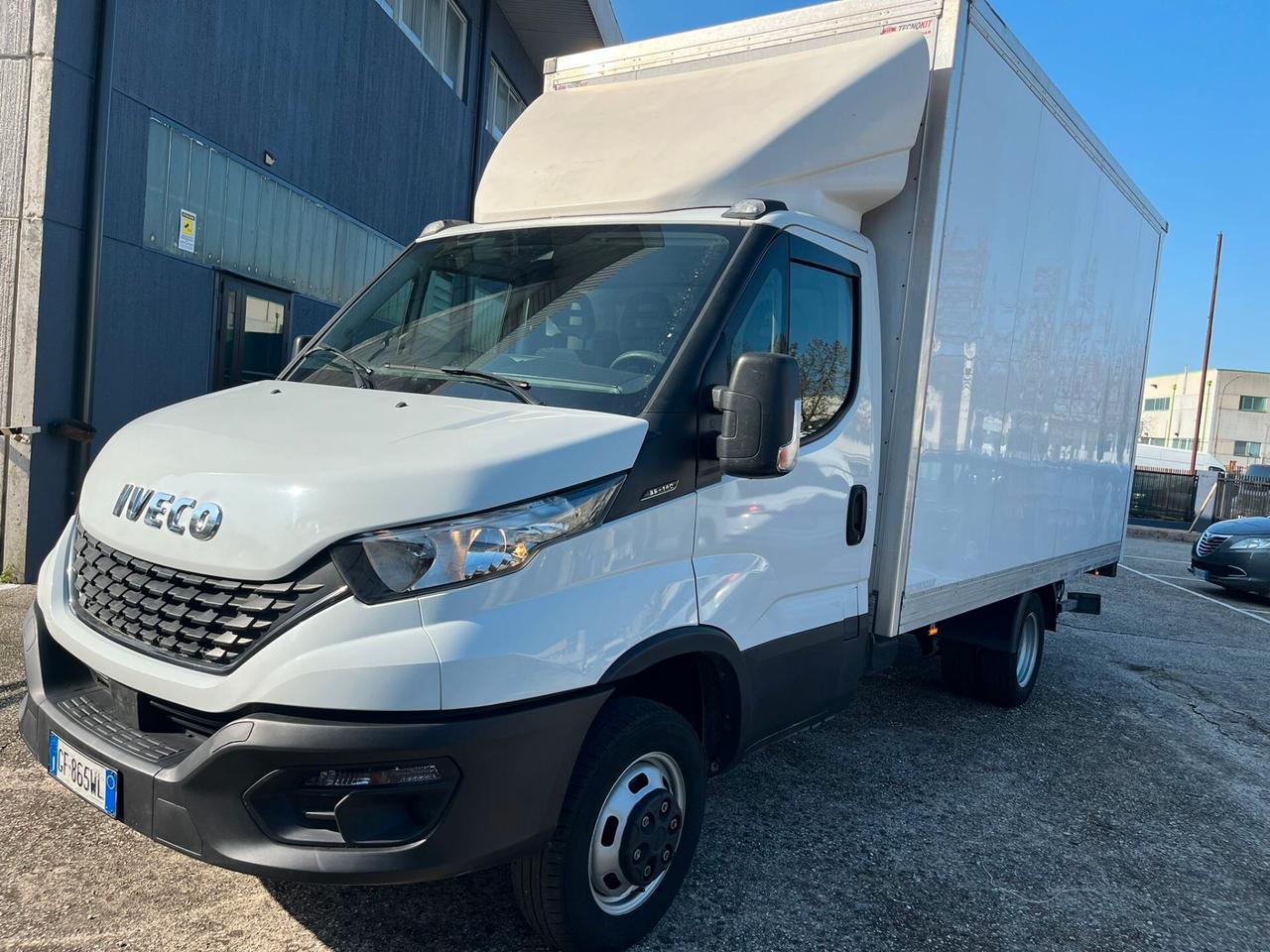 Iveco Daily 35C16A8 BTor 2.3 HPT PLM-RG Cabinato Hi-Matic