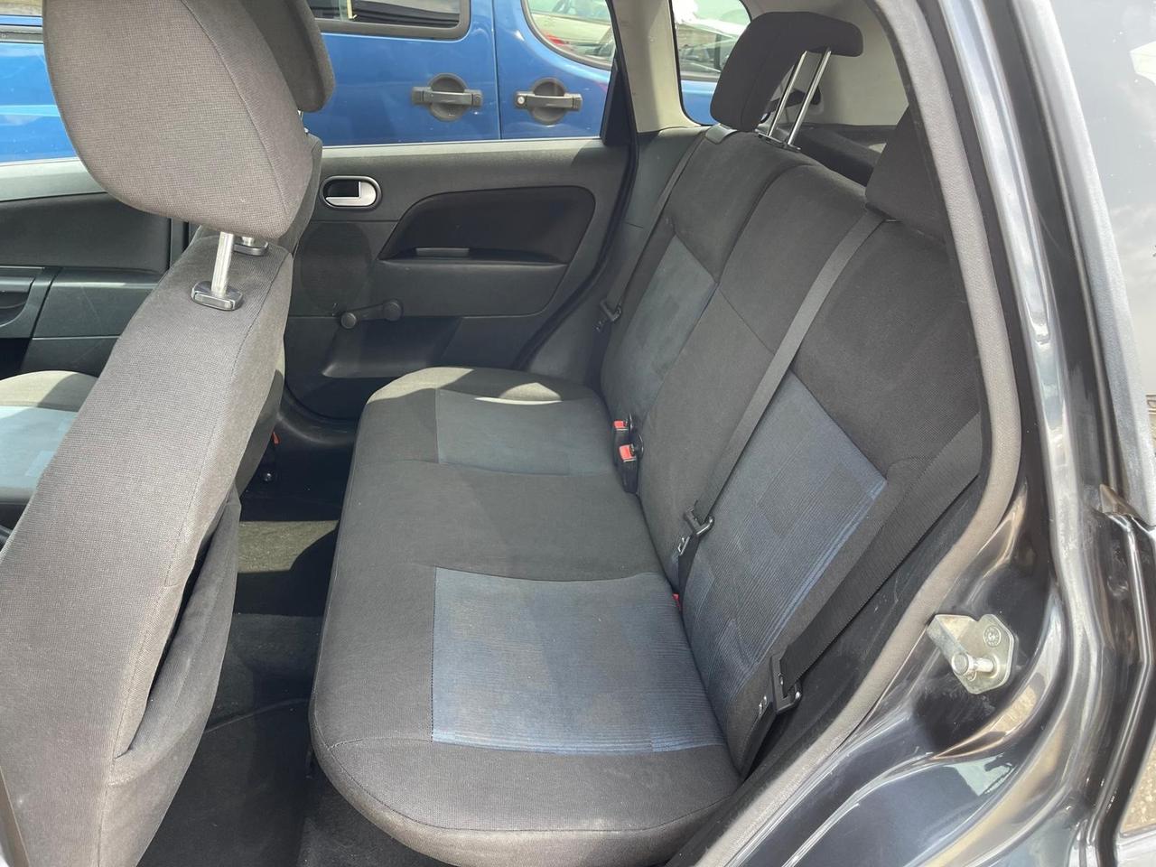 Ford Fiesta 1.2 16V 5p. Titanium “NUOVISSIMA”