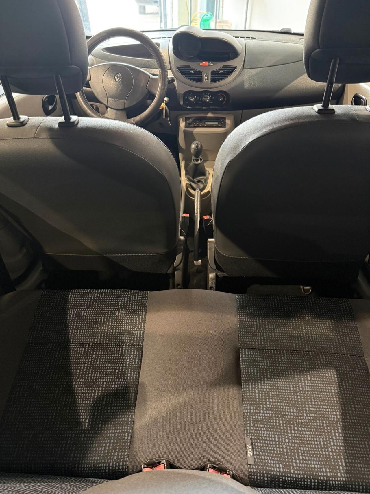 Renault New Twingo - NEOPATENTATI