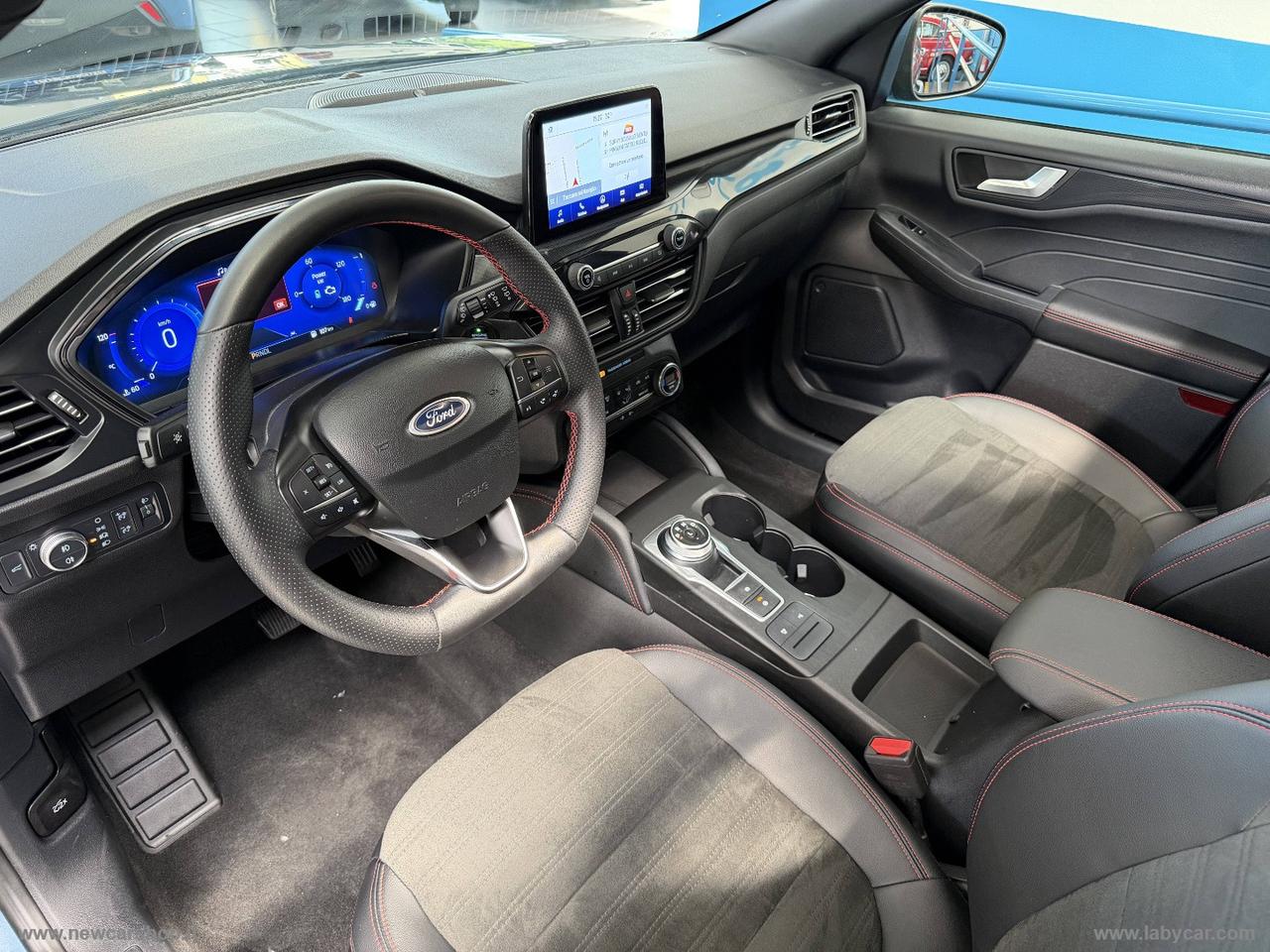 FORD Kuga 2.5 Full Hybrid 190 CVT 2WD ST-Line