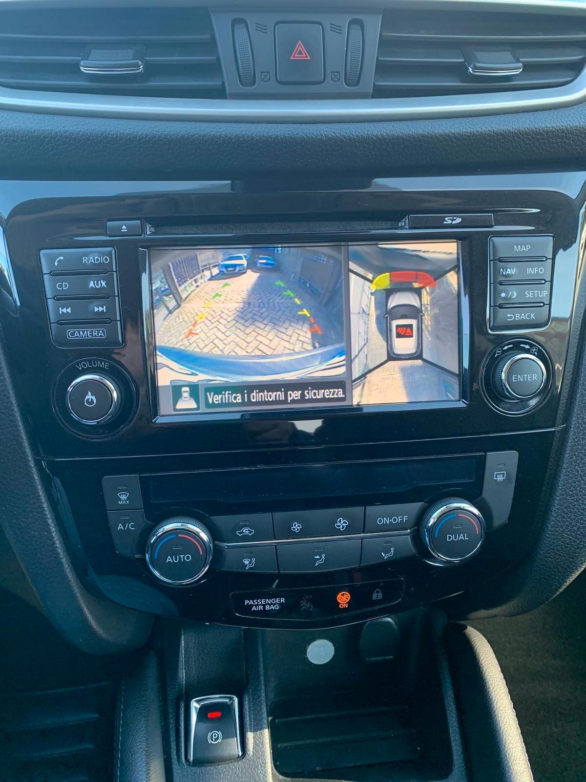 Nissan Qashqai 1.5 dCi Acenta Premium