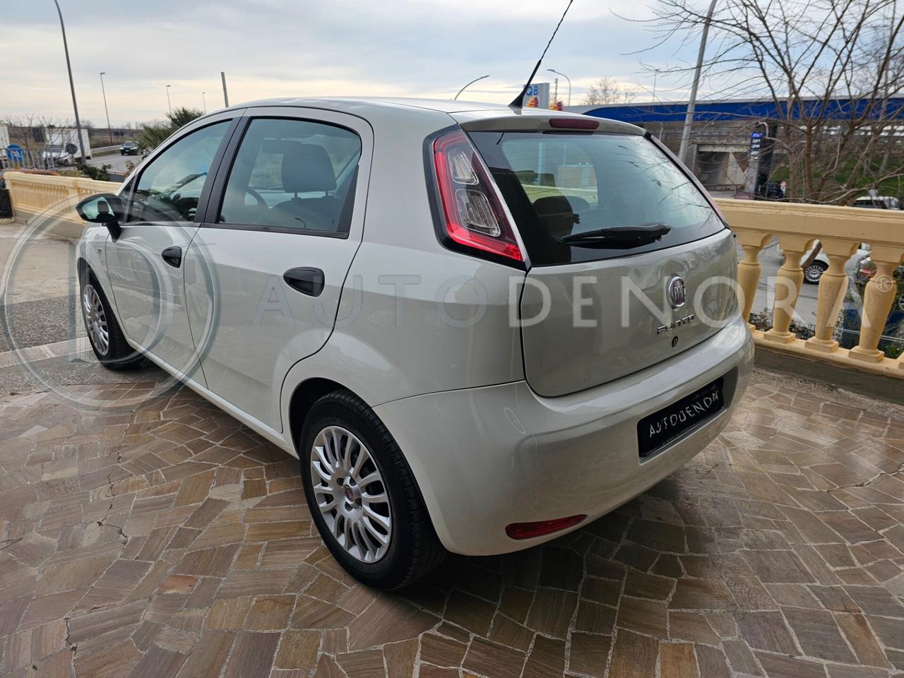 Fiat Punto 1.3 MJT II 75 CV 5 porte Street#AUTOCARRO#CLIMA