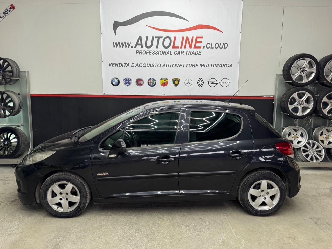 Peugeot 207 1.4 HDi ADATTA NEOPATENTATI 70CV 5p. XS