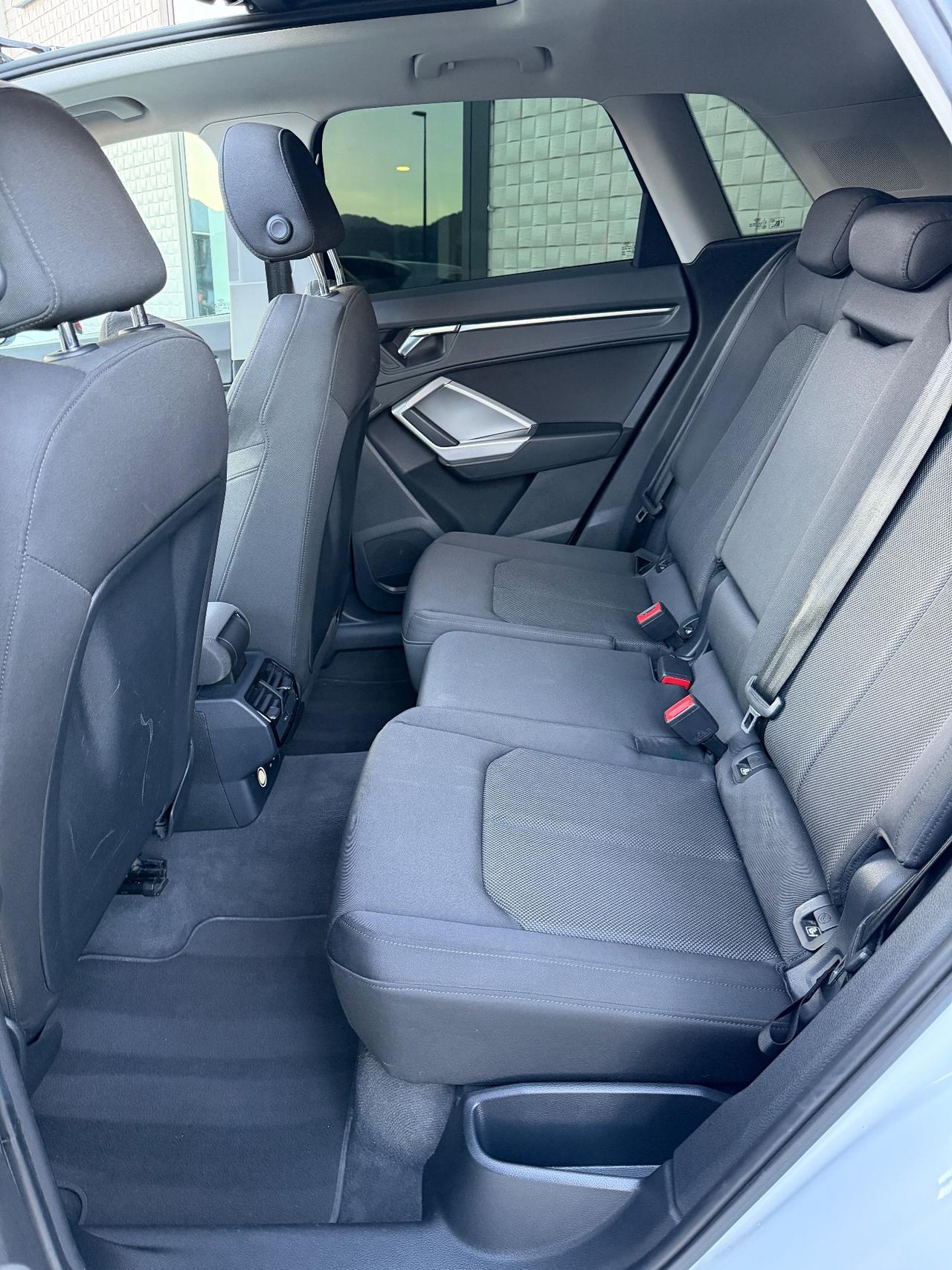 Audi Q3 40 TDI quattro TETTO MATRIX