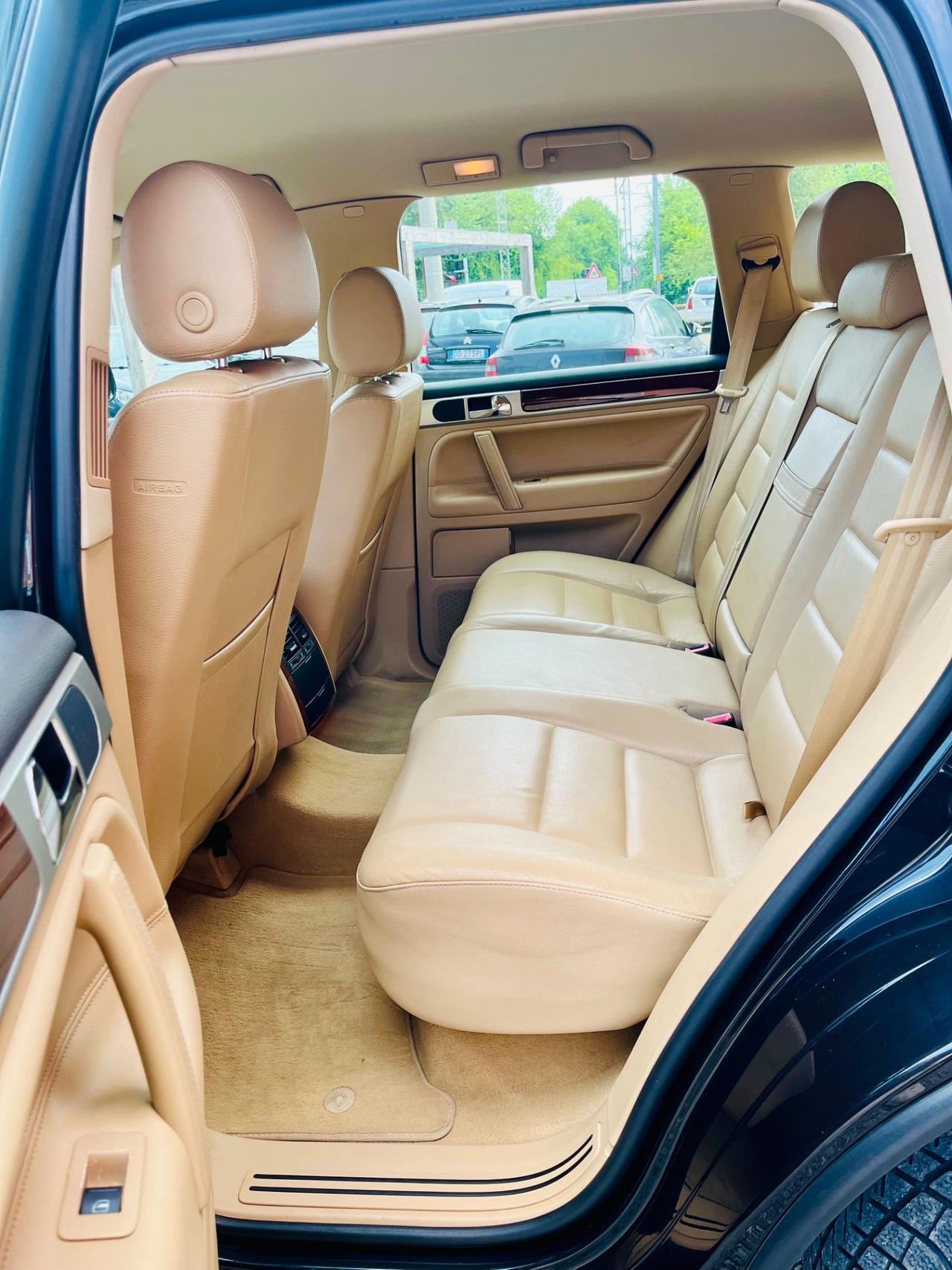 Volkswagen Touareg 3.0 TDI V6 240cv Executive