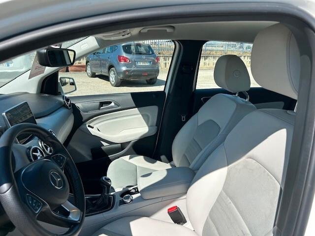 Mercedes-benz B 200 CDI SPORT