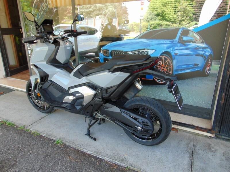 Honda X-ADV 750 ABS DCT