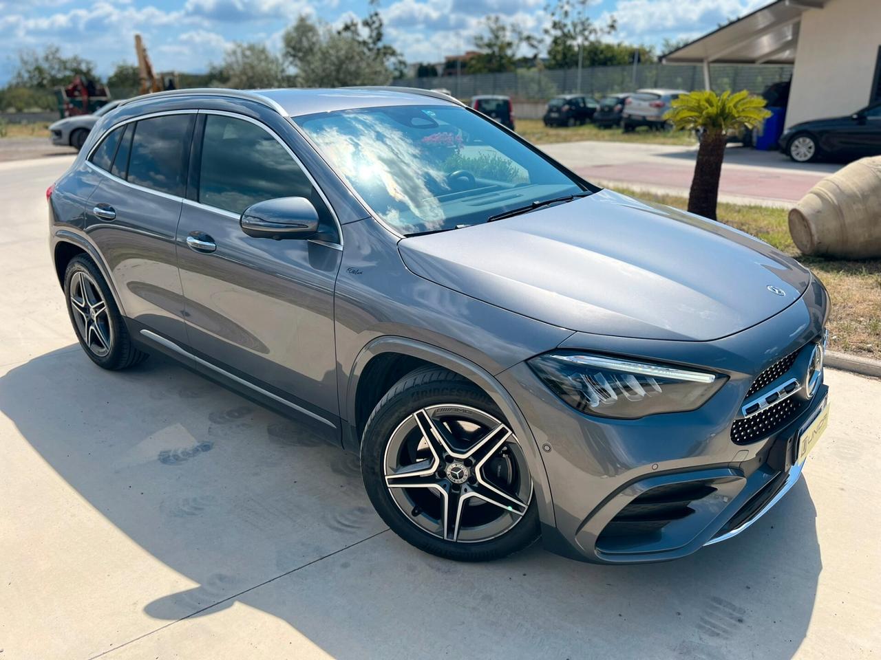 Mercedes-benz GLA 200 d 150cv AMG Premium UNICO PROPRIETARIO IVA ESPOSTA