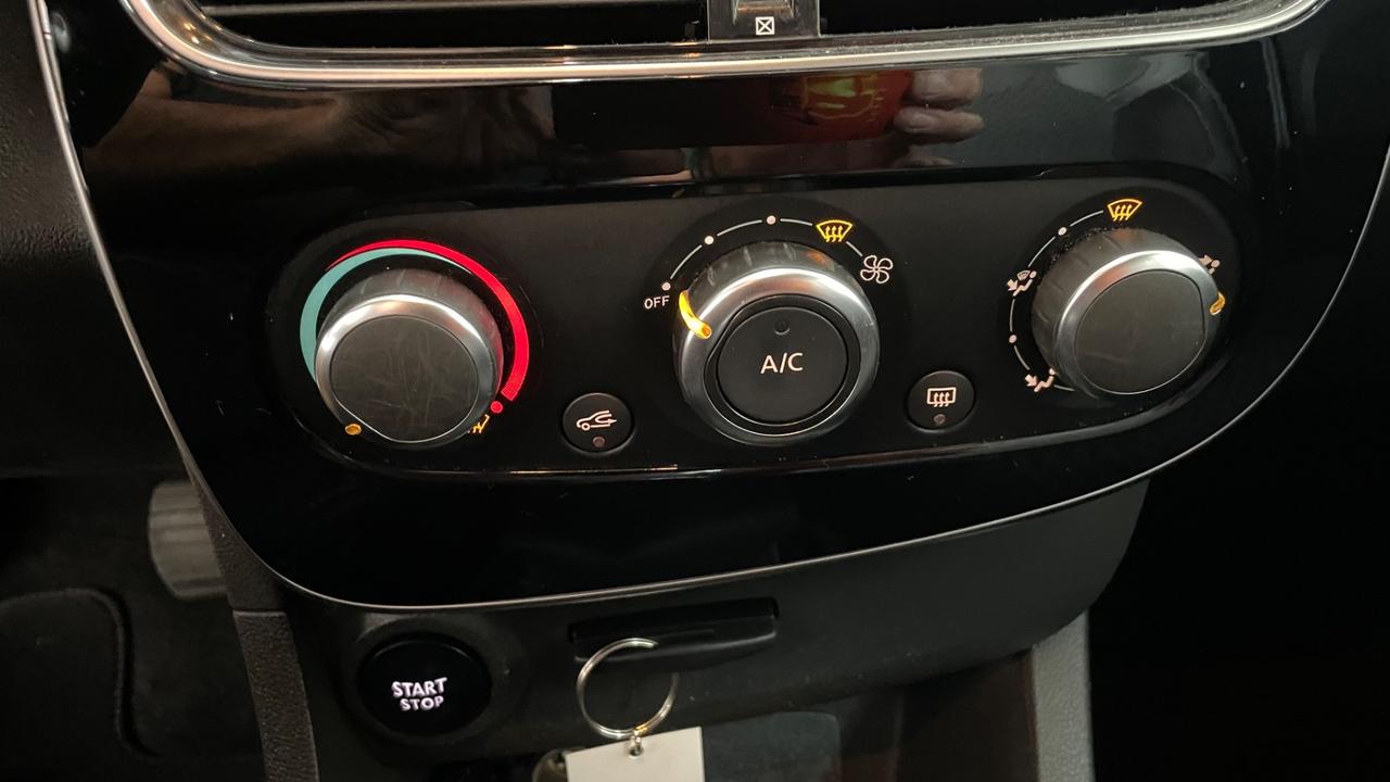 Renault Clio TCe 12V 90 CV Start&Stop 5 porte Energy Duel