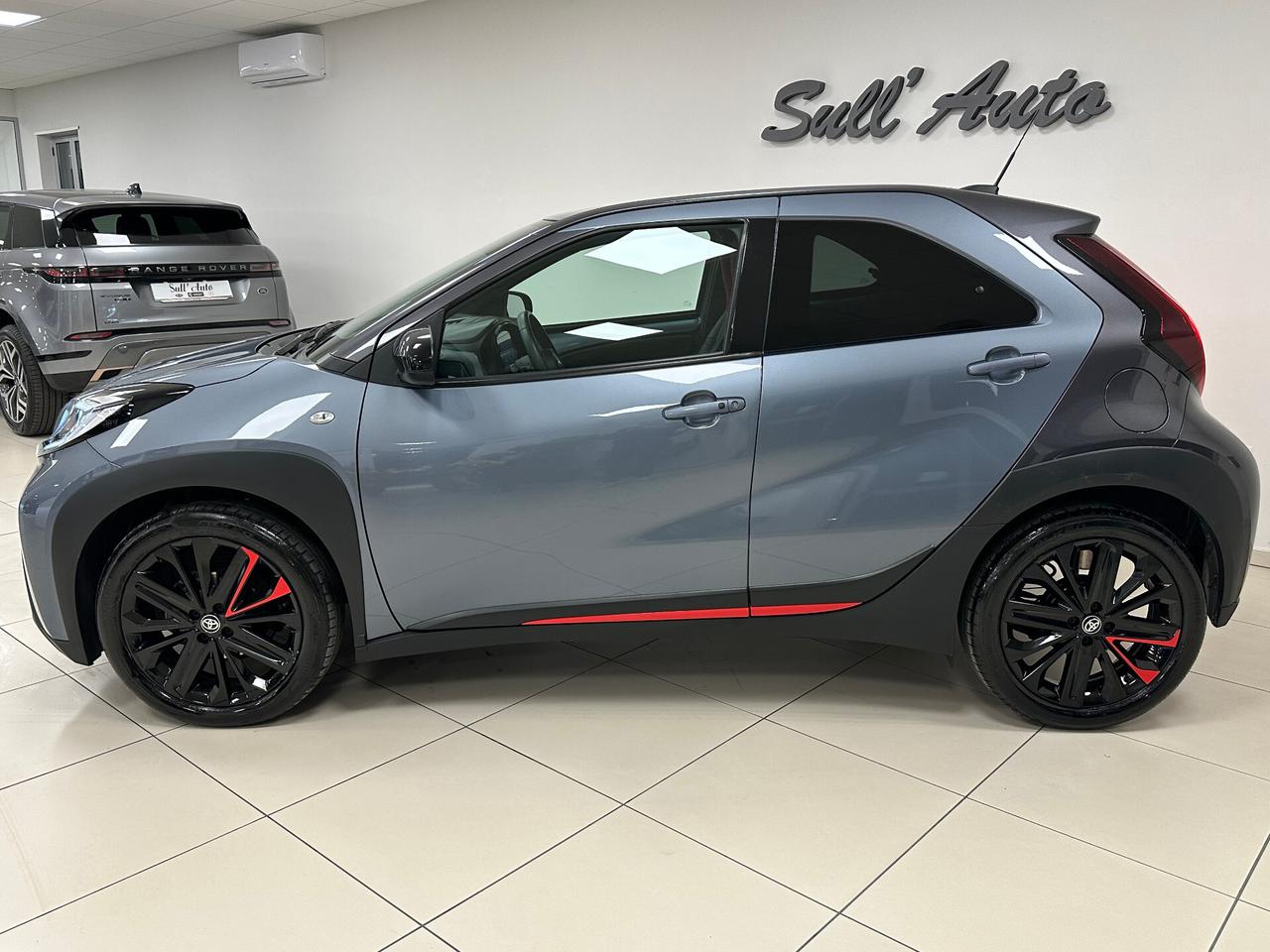 Toyota Aygo X 1.0 VVT-i 72 CV 5 porte UNDERCOVER - 2023