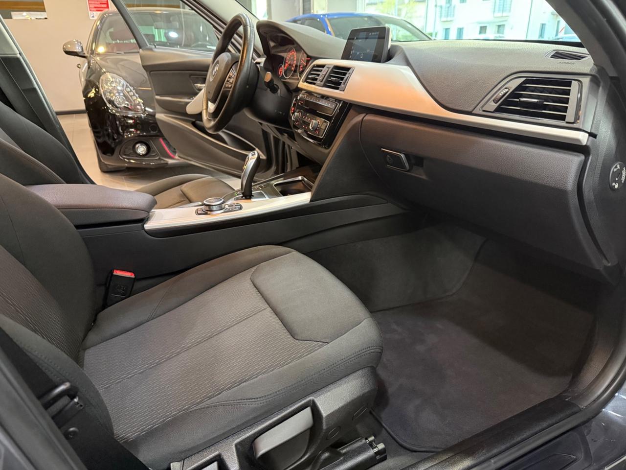 Bmw 318 Touring 318d auto 82.000 KM!!