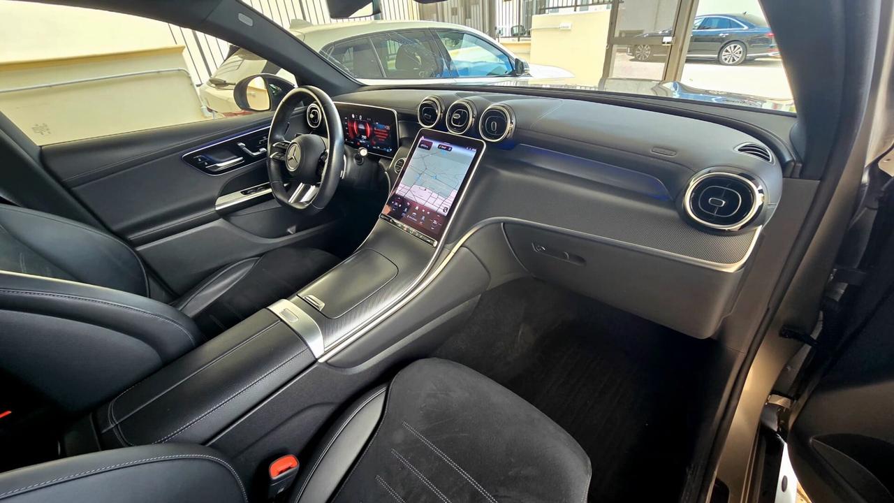 MB GLC 220d COUPE PREMIUM PLUS AMG LINE MHEV 4MATIC