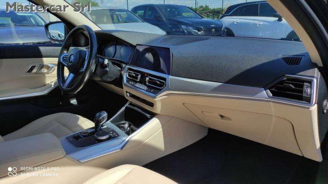 BMW 320 320D 48V BUSINESS ADVANTAGE AUTO - VOLANTE M - GE8