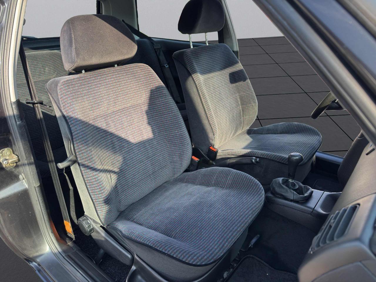 Volkswagen Golf 1.8/90 CV CAT 3 PORTE GL PERFETTA-BELLISSIMA-