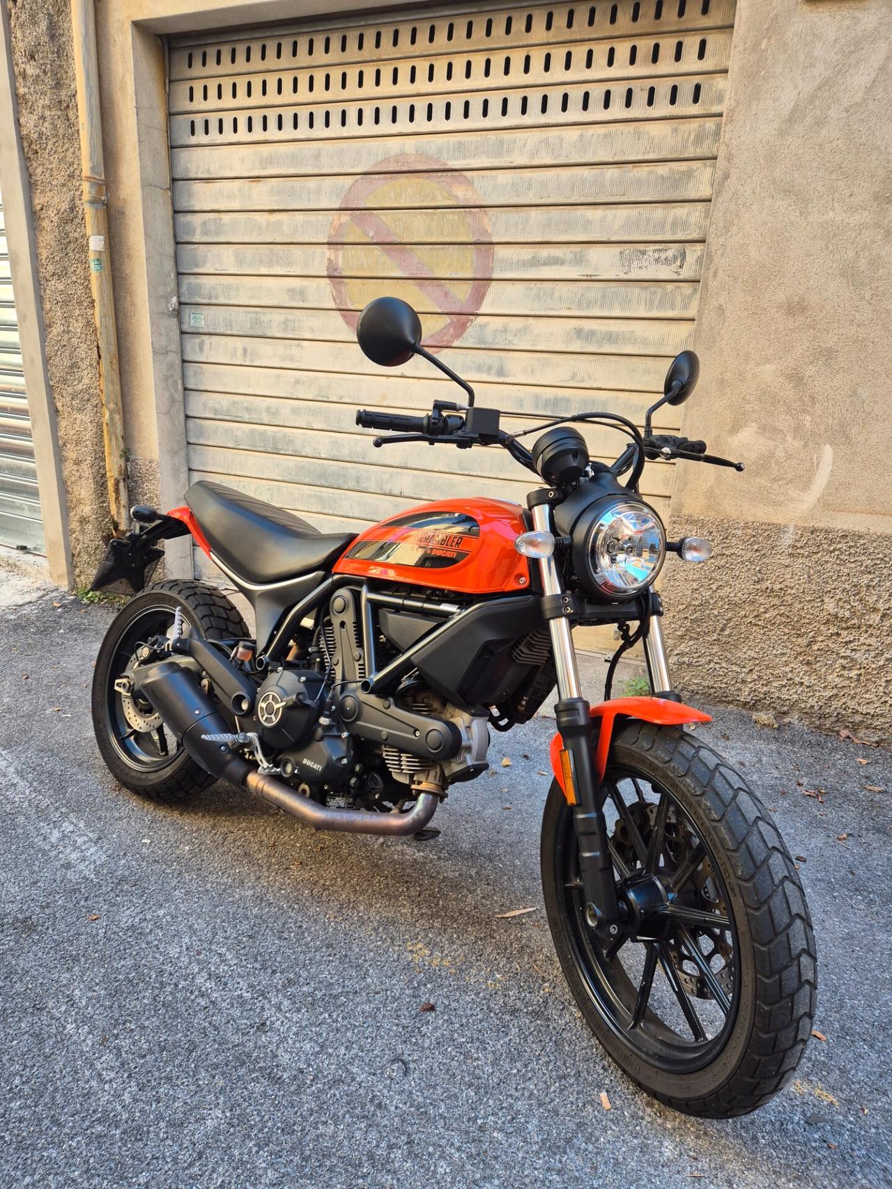 Ducati Scrambler 400