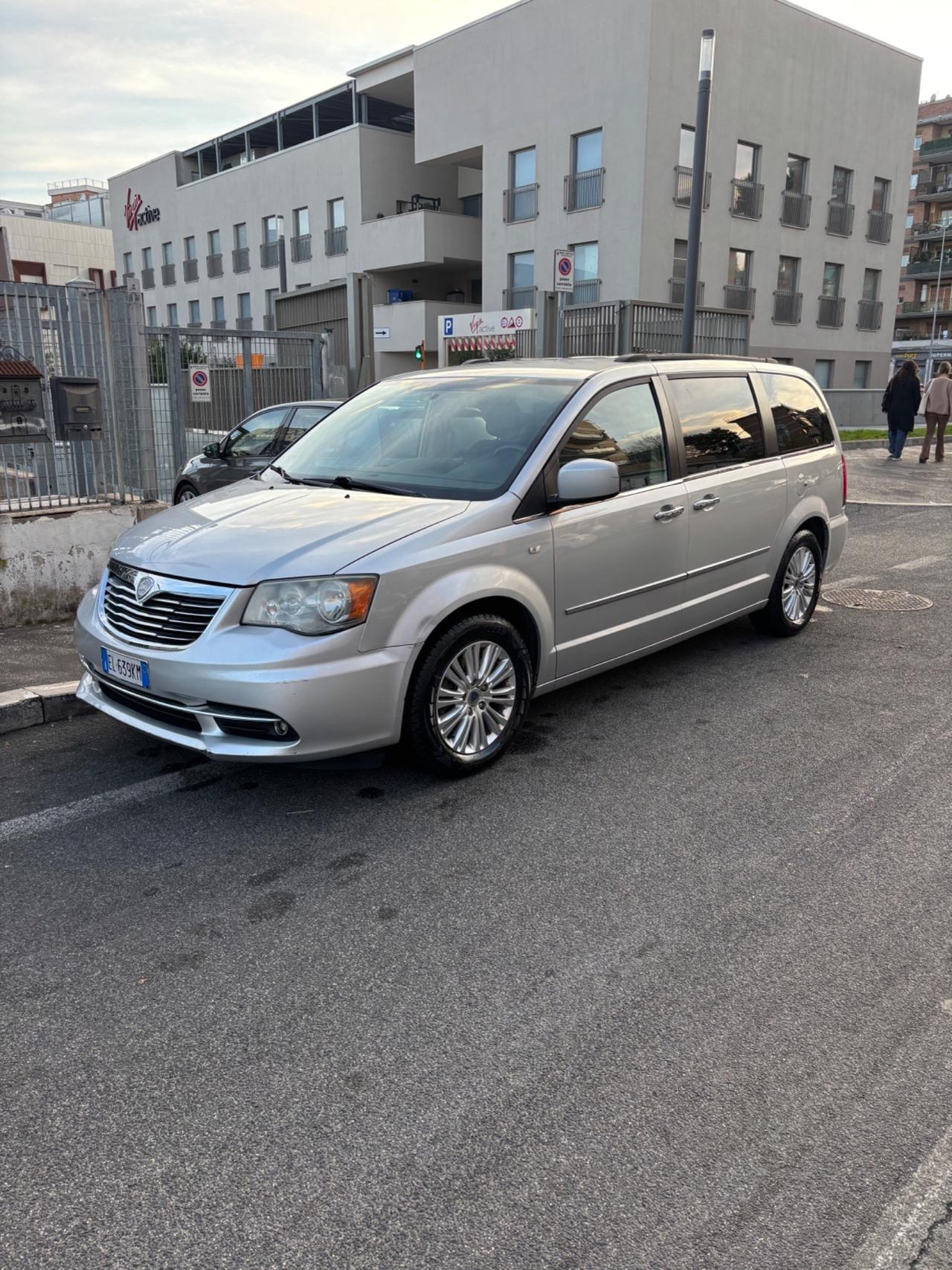 Lancia Voyager 2.8 Turbodiesel Gold 163 CV