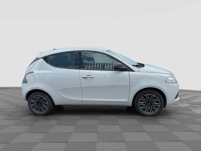 LANCIA Ypsilon Ypsilon 1.0 FireFly 70 CV Start&Stop Hybrid GOLD