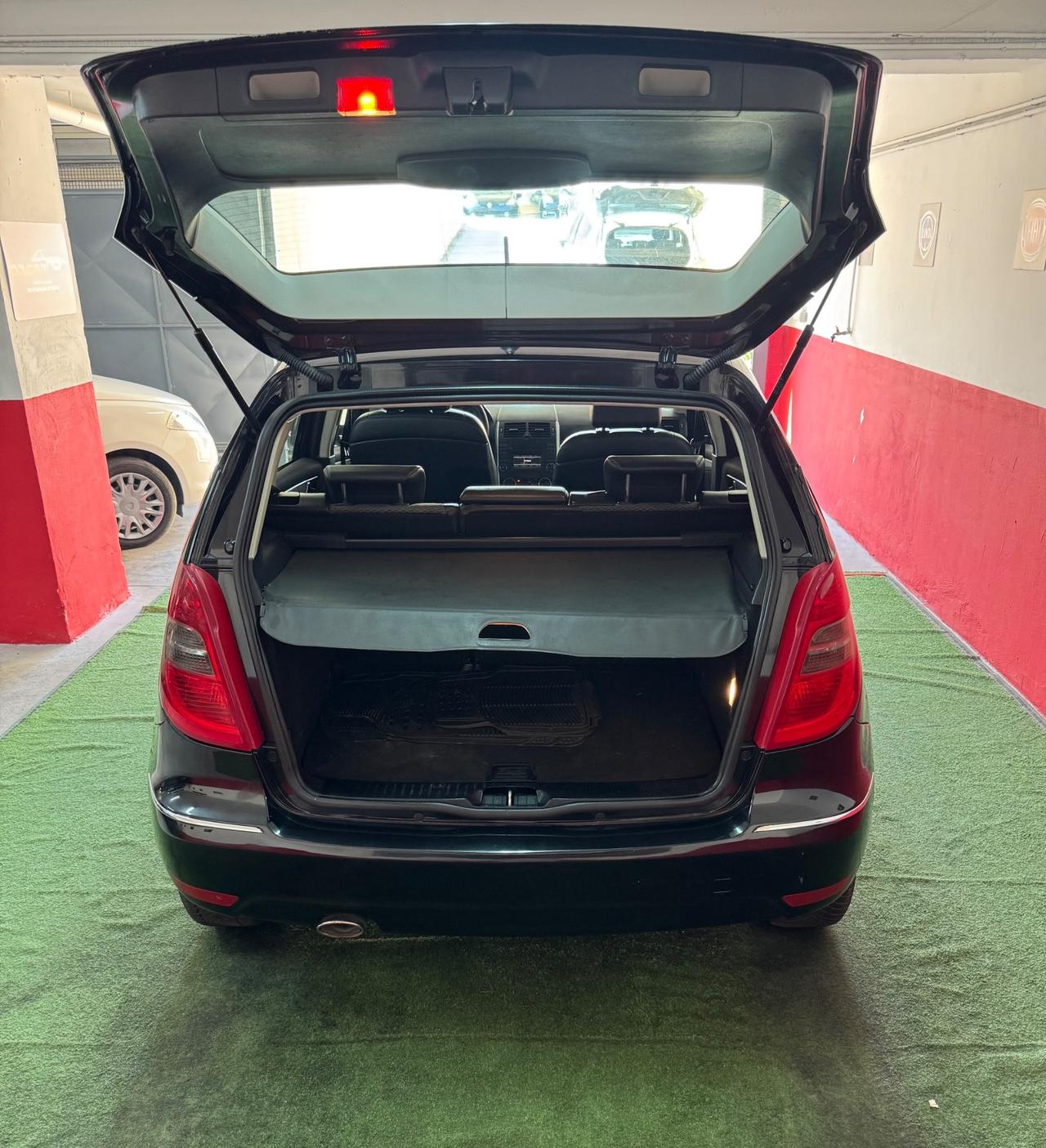 Mercedes-benz A 180 CDI Avantgarde Cambio automatico unico proprietario