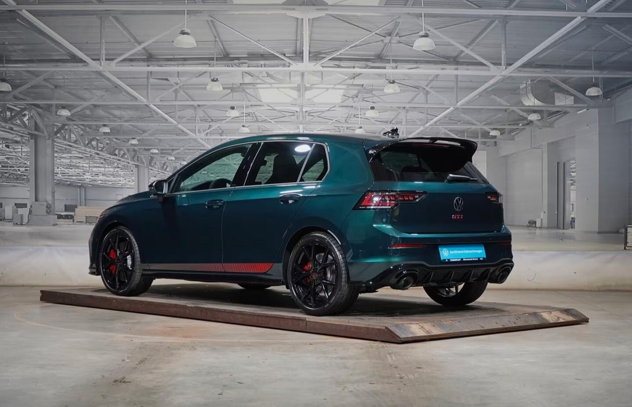 Volkswagen Golf GTI 2.0 TSI DSG Edition 50 CLUBSPORT/ TETTO/ HEAD-UP/ HARMAN & KARDON/ 360°