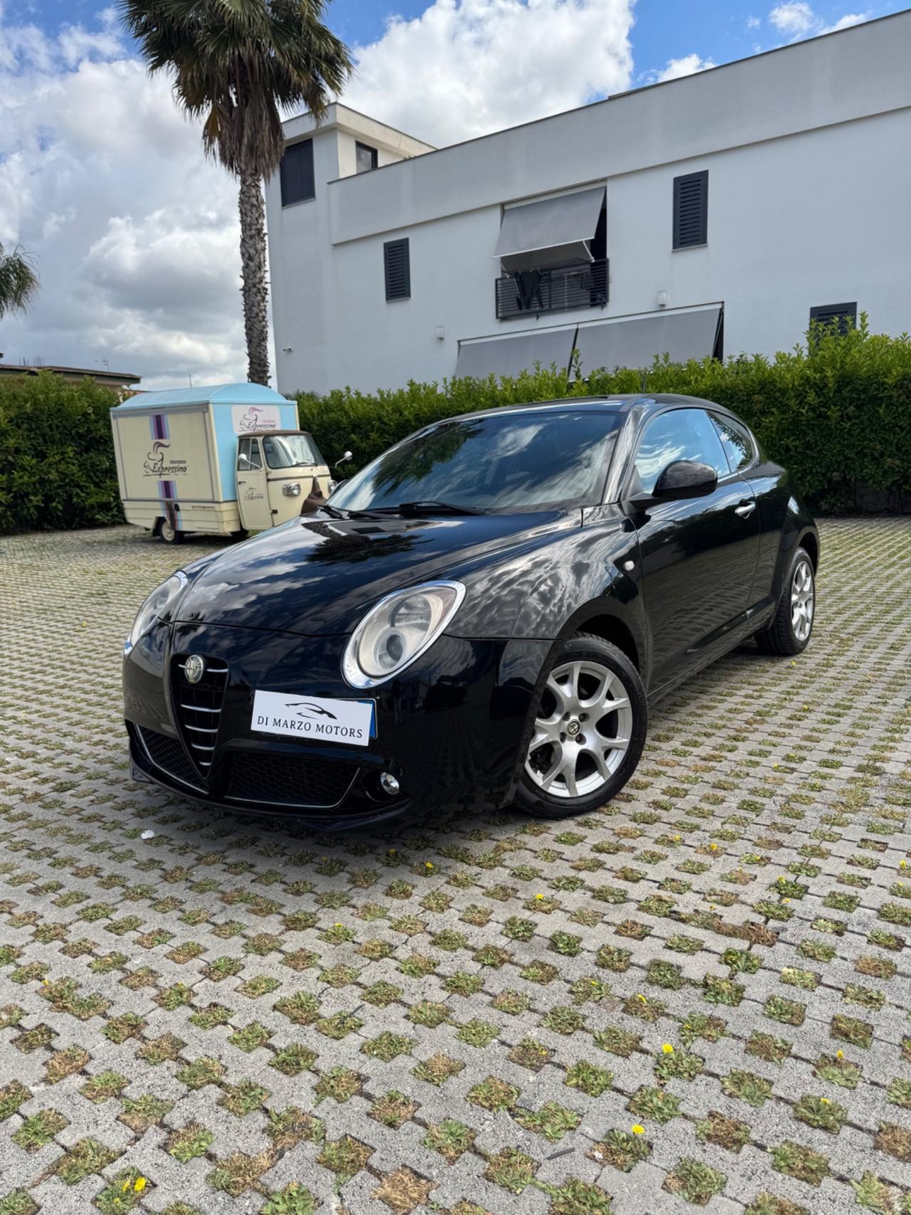 Alfa Romeo MiTo 1.3 JTDm 16V 90 CV Distinctive Sport Pack