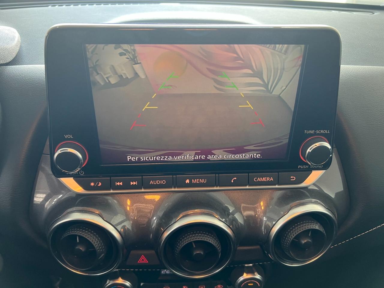 Nissan Juke 1.0 DIG-T 114 CV DCT N-Connecta