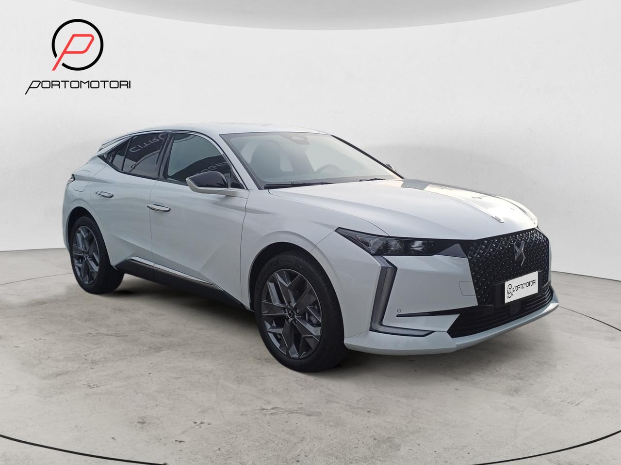 DS DS 4 PALLAS HYBRID 145
