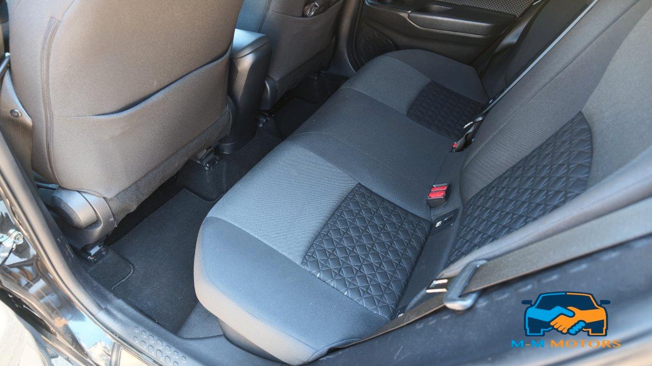 Toyota C-HR 1.8hcvt