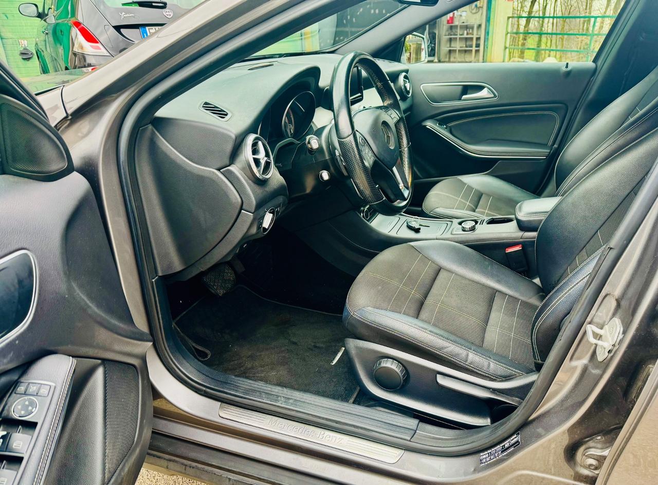 Mercedes-benz GLA 220 CDI Automatic Premium