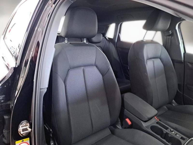 AUDI A3 SPORTBACK 30 TDI Business Advanced