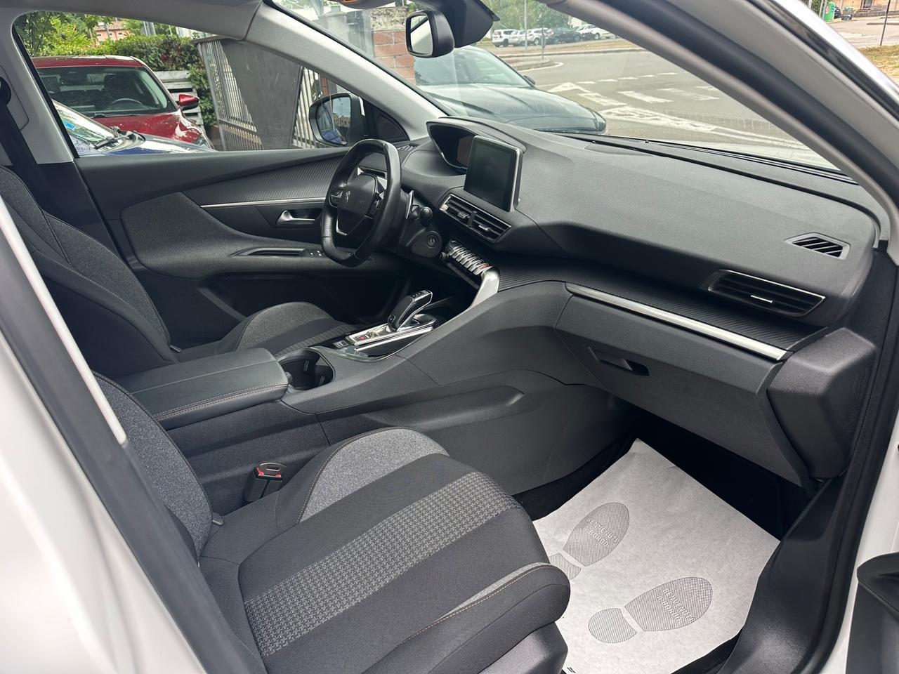 Peugeot 3008 BlueHDi 130 S&S Allure