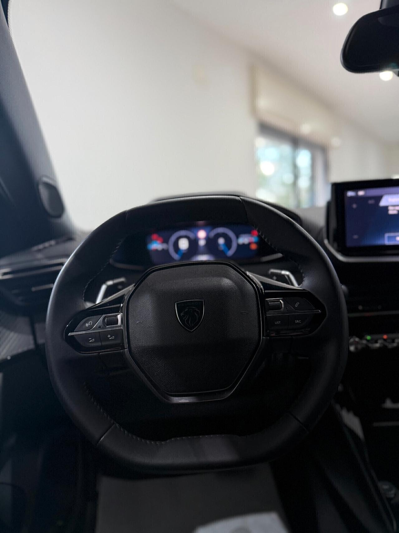 Peugeot 2008 BlueHDi 130 S&S EAT8 GT