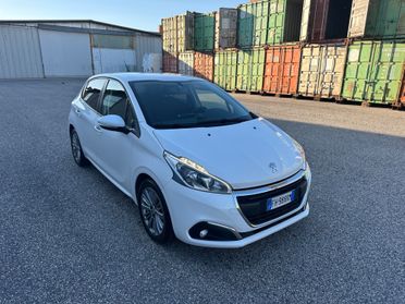 Peugeot 208 PureTech 82 5p. GPL Allure