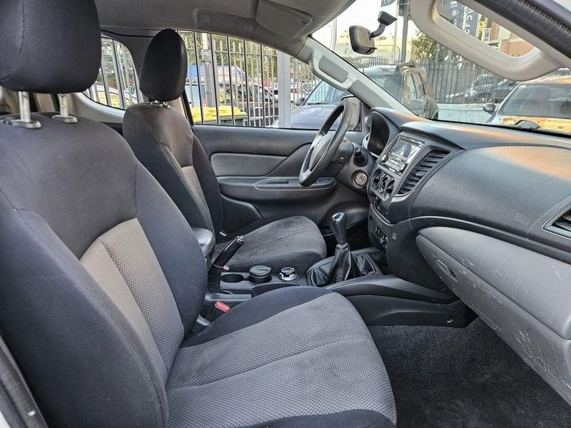 Mitsubishi L200 L200 c 2.4d 4wd 154cv