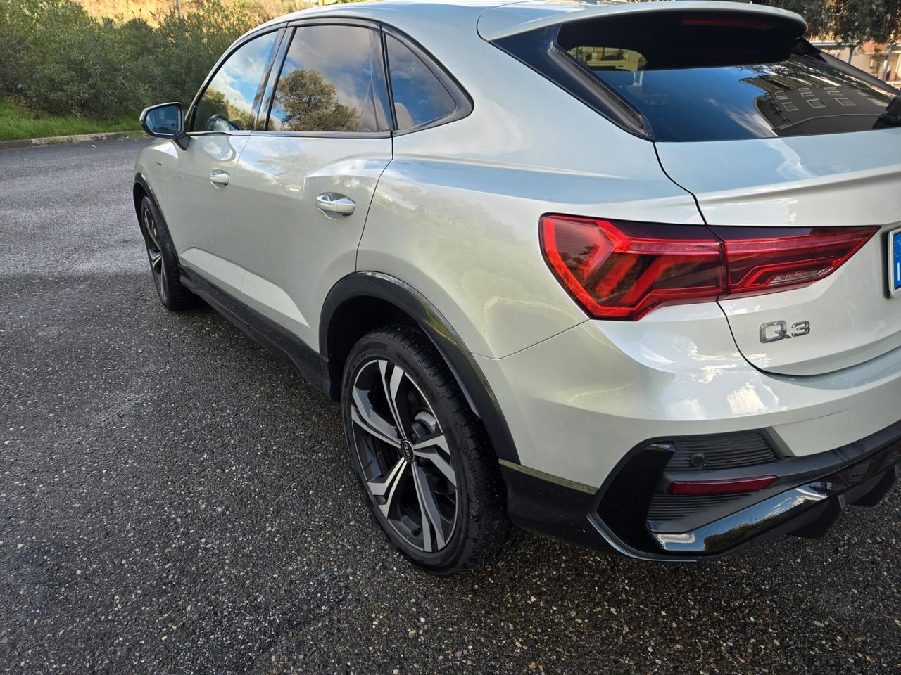 Audi Q3 SPB 40 TDI S tronic quattro edition