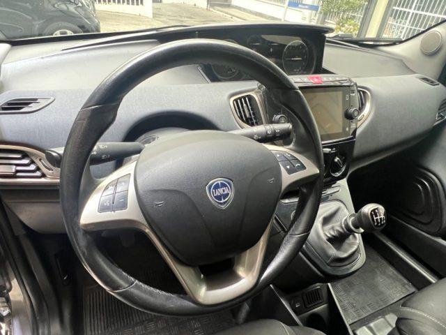 LANCIA Ypsilon 1.0 FireFly 5 porte S&S Hybrid Ecochic Gold