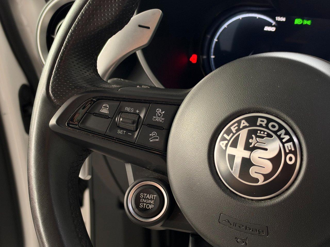 Alfa Romeo Stelvio 2.2 t Veloce AT8 Q4 210cv PREZZO REALE