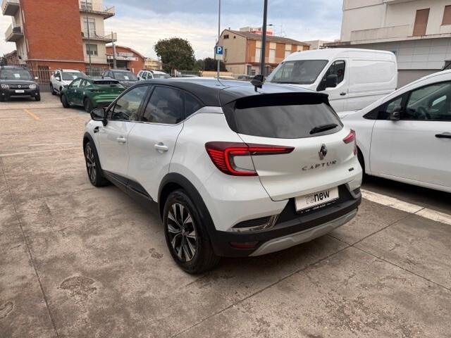 Renault Captur Full Hybrid E-Tech 145 CV Techno