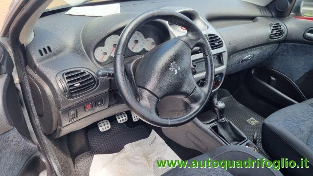 PEUGEOT 206 1.6 16V CC Quiksilver