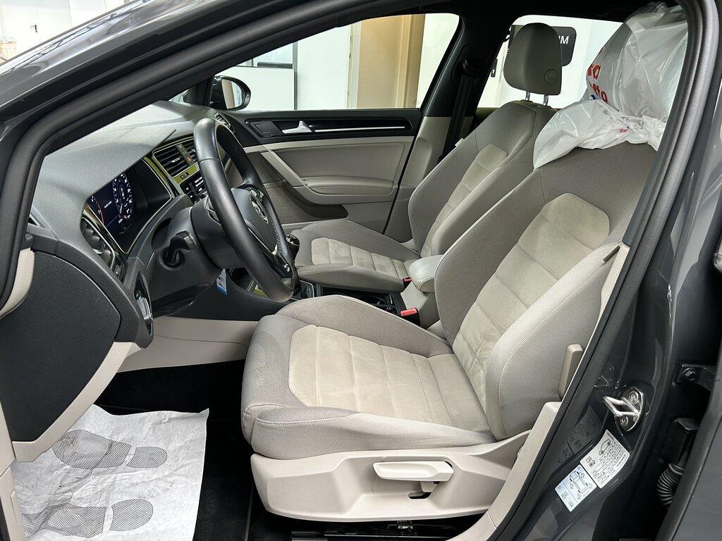 Volkswagen Golf 1.6 TDI BlueMotion Executive
