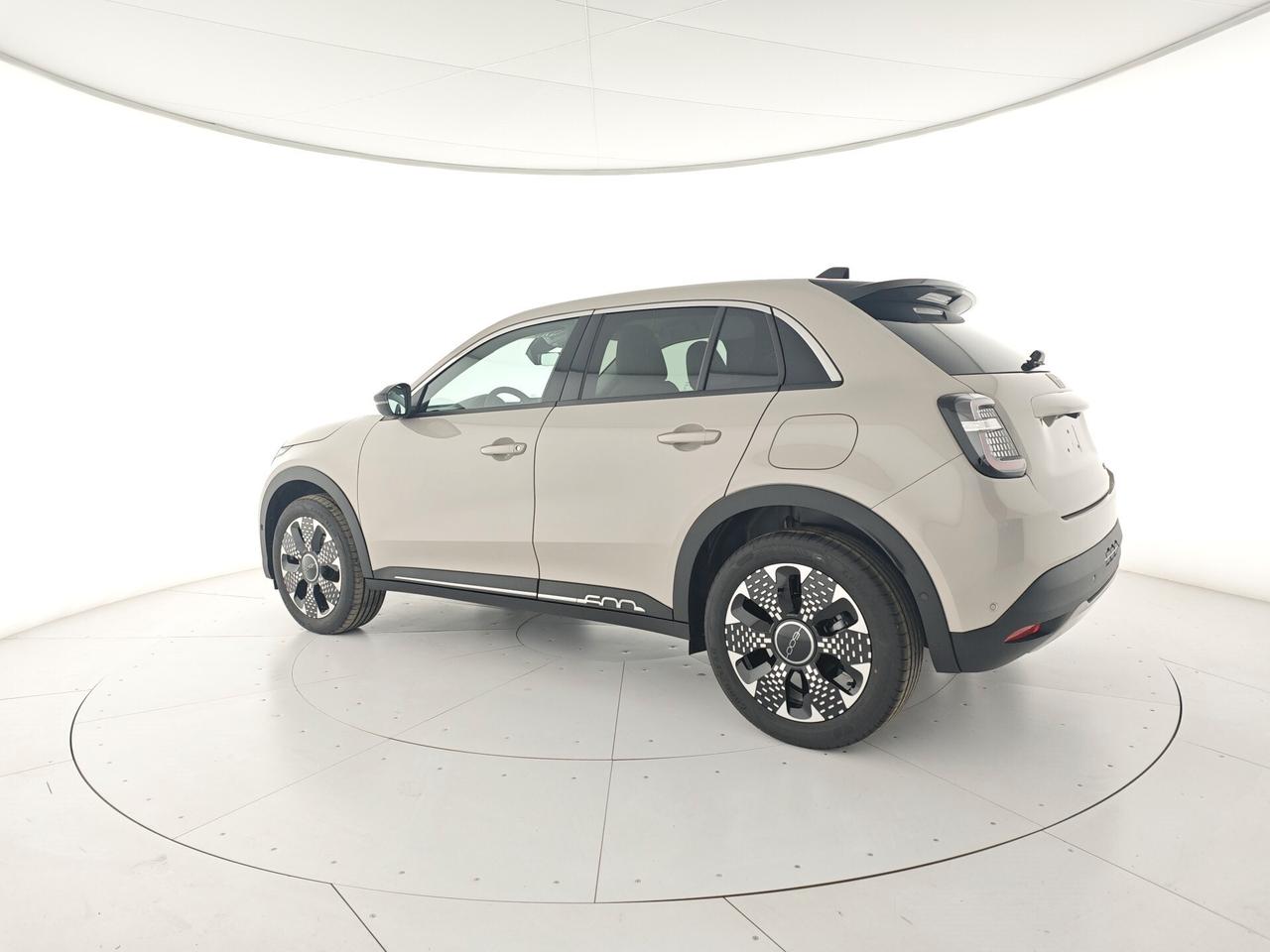 Fiat 600 Hybrid 100 CV DCT MHEV La Prima