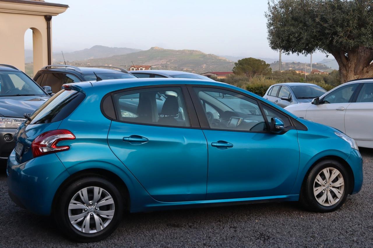 Peugeot 208 1.6 e-HDi 92 CV Stop&Start 5 porte Allure