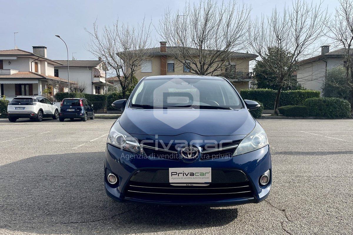 TOYOTA Verso 1.6 D-4D Active
