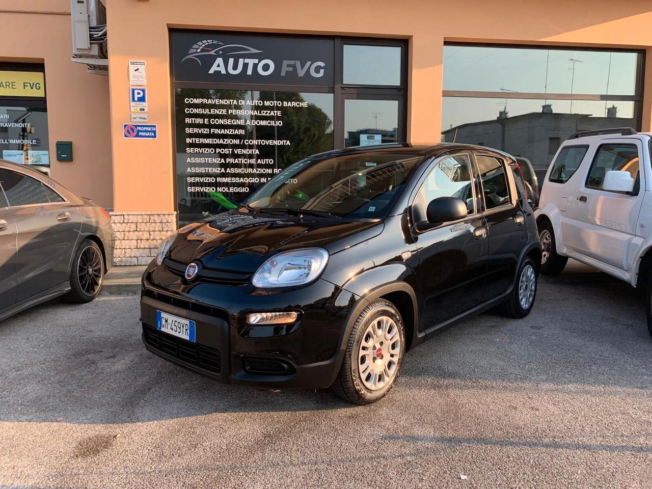 Fiat Panda 1.0 FireFly S&S Hybrid Uniprop. Neopat.