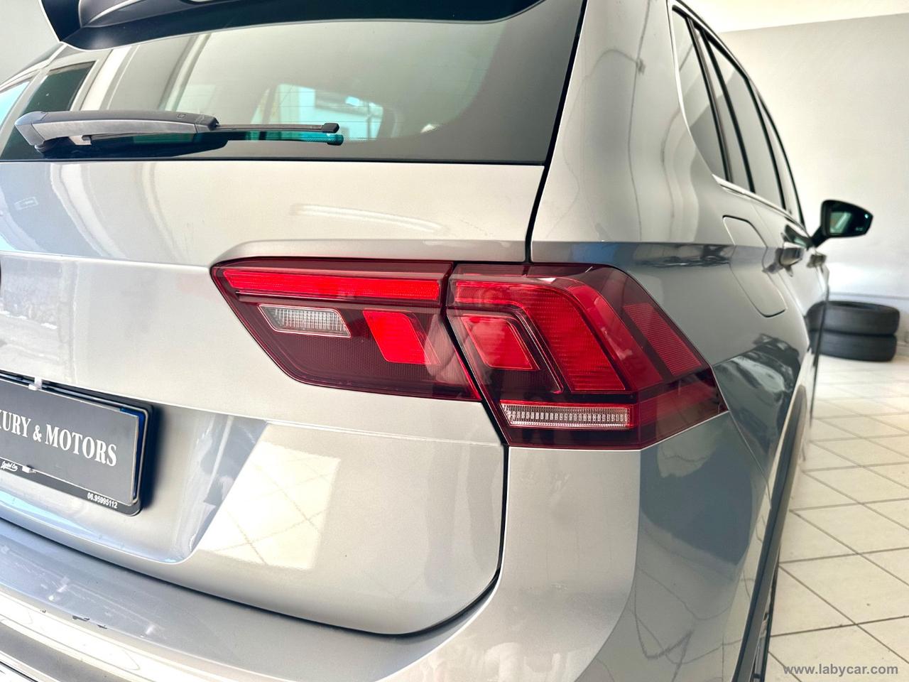 VOLKSWAGEN Tiguan 1.4 TSI Sport R-LINE BMT