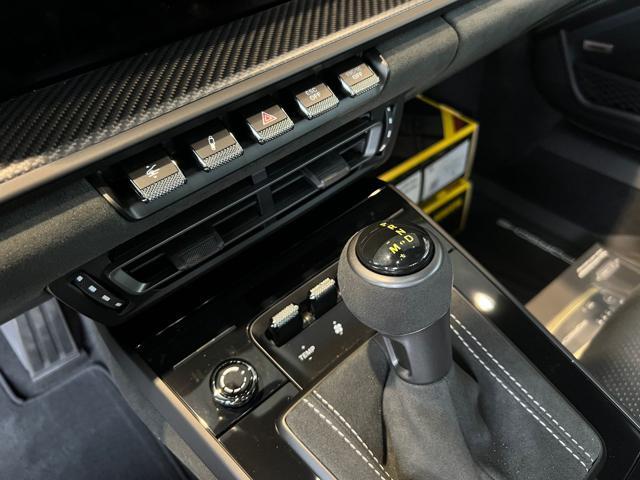 PORSCHE 911 4.0 525CV GT3 RS Weissach Package