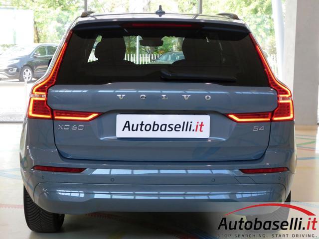 VOLVO XC60 B4 (D) MHEV 197CV AUTOMATICO CORE N1 - IVA ESPOSTA