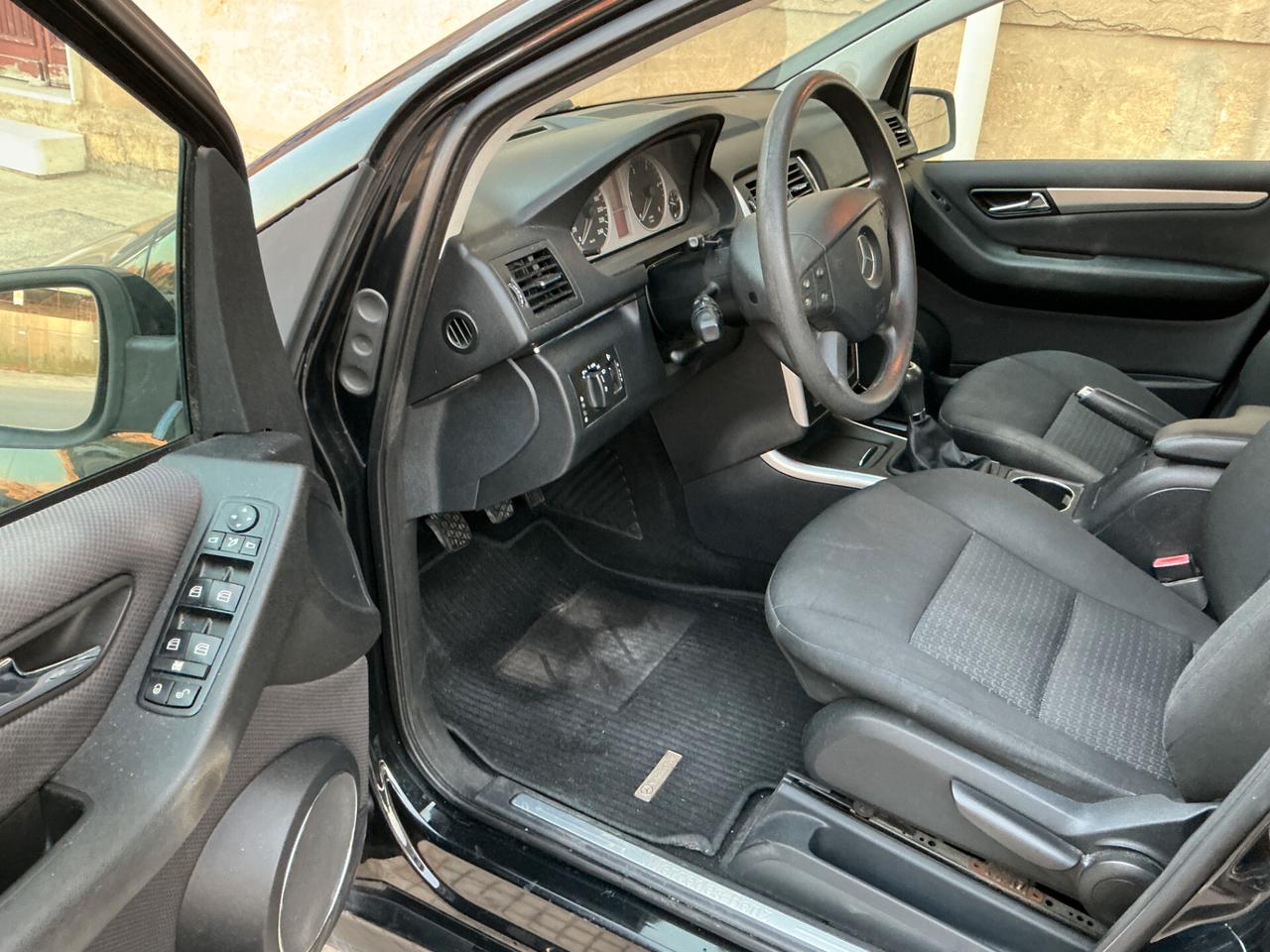Mercedes-benz B 180 CDI Executive